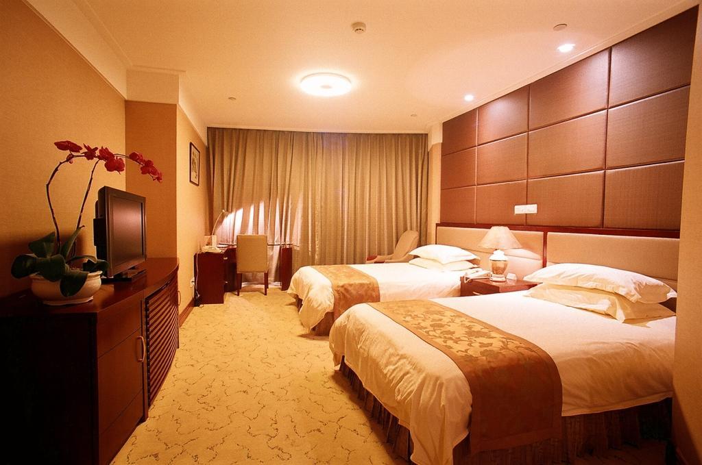 Shanghai Hengsheng Peninsula International Hotel Room photo